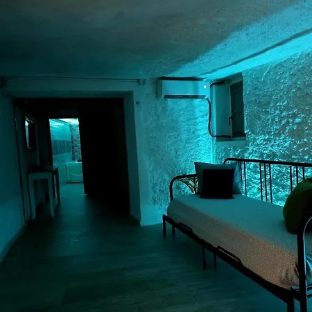 Bonita Casa Cueva Con Jacuzzi *